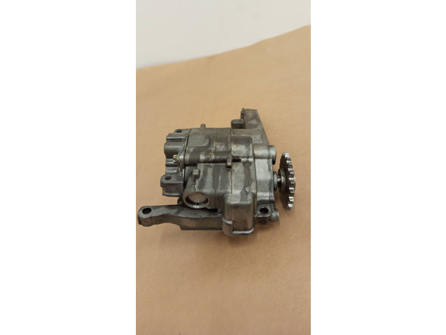 Čerpadlo oleje A6421810547, 6421810801   Mercedes-Benz E C207 W207   