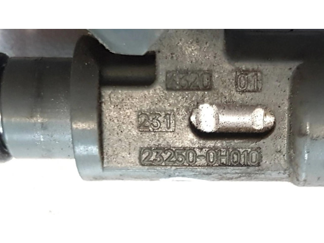 Vstřikovač 232500H010   Toyota Camry  pro benzínový motor 2.4  