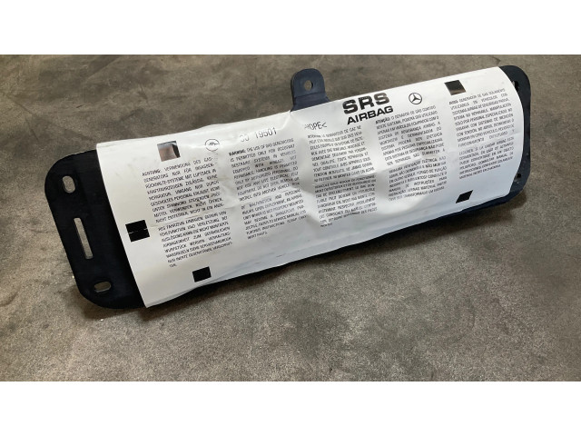 Подушка безопасности пассажира 305284610001AA   Mercedes-Benz CLS C219