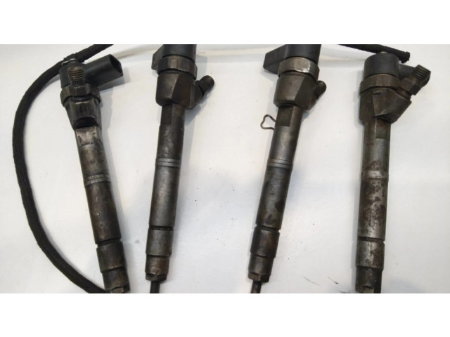 Vstřikovač A6110700587   Mercedes-Benz Vito Viano W638  pro naftový motor 2.2  