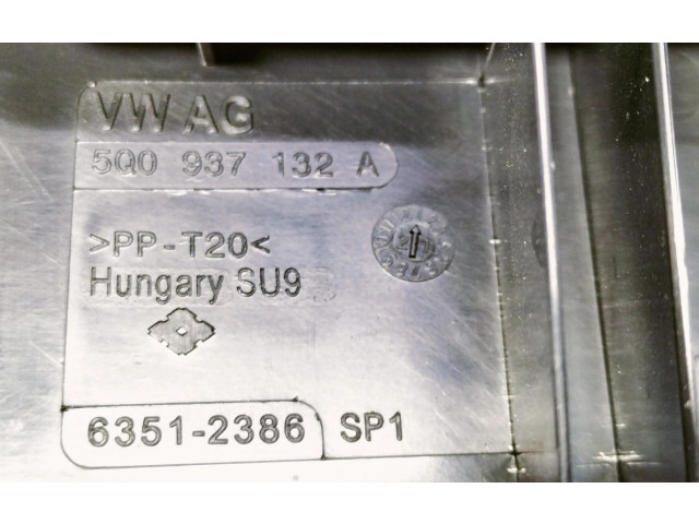 Pojistková skříňka Řídící jednotka BSM 5Q0937132A, 5Q0907361G   Volkswagen Golf SportWagen 2015