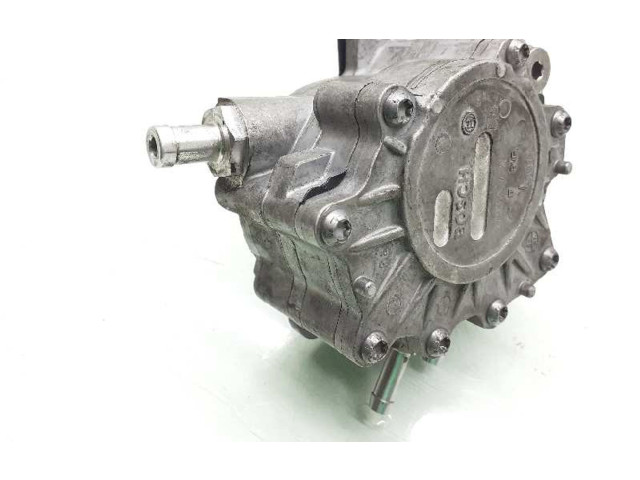 Vstřikovací čerpadlo 03G145209D   Audi A4 S4 B6 8E 8H    BLB 