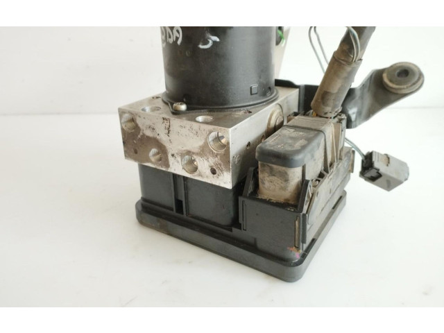 Jednotka ABS 5N612C405CB   Mazda 5 2006
