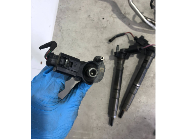 Vstřikovač 03L130277, 04451160301481   Audi A6 S6 C6 4F     