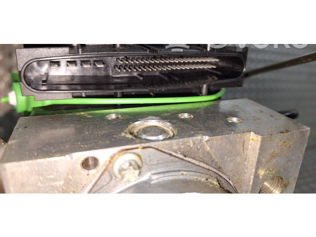 Jednotka ABS 0064313812, 0265950618   Mercedes-Benz A W169 2004