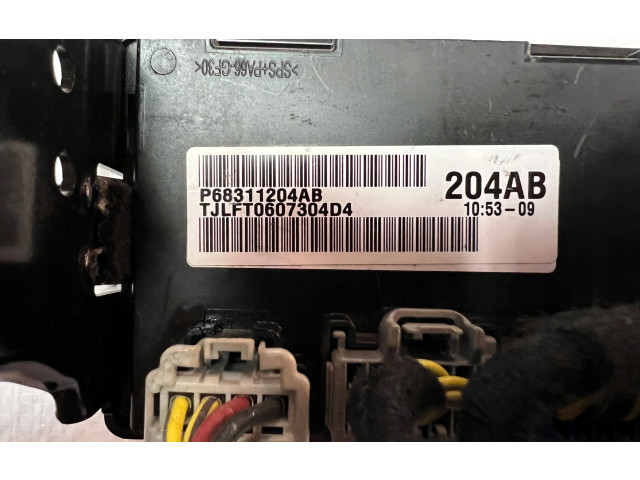 Блок управления P68311204AB   Jeep Wrangler