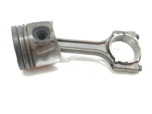 Píst 02412B   Peugeot Bipper    D199A9000 
