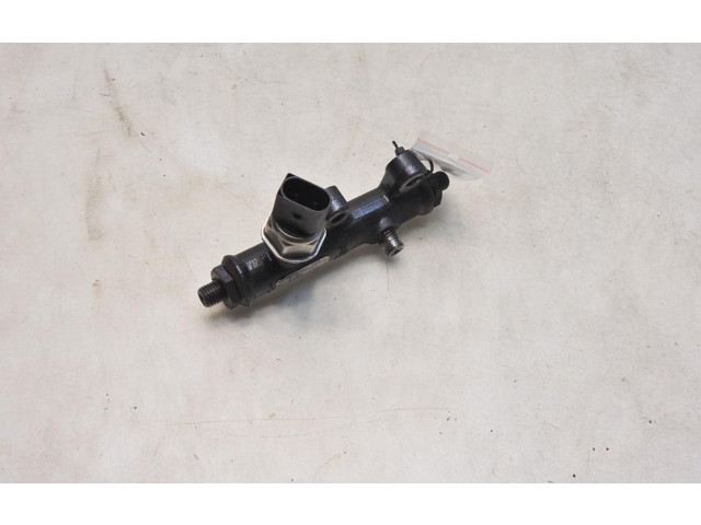 Vstřikovací lišta 0445214017, 003523L1   Peugeot 607  pro naftový motor 2.2  