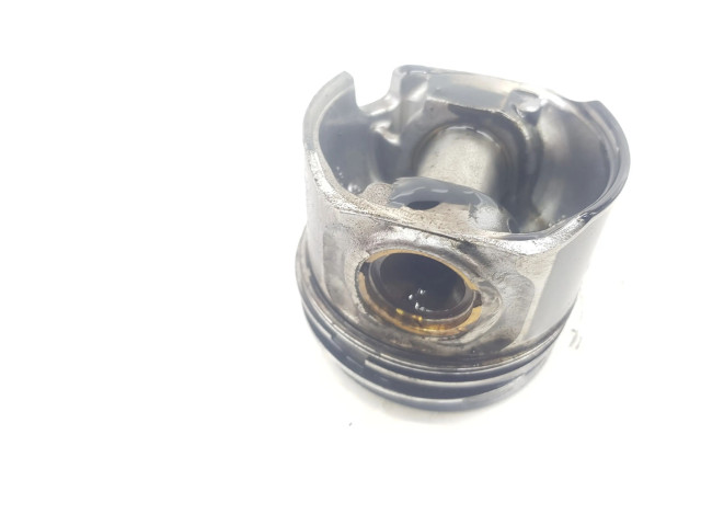 Píst 03G107065C, 03G107065C   Volkswagen Touran I    BKD 