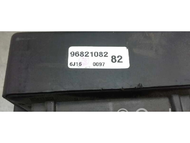 Pojistková skříňka Řídící jednotka BSM 96821082   Chevrolet Captiva 2007