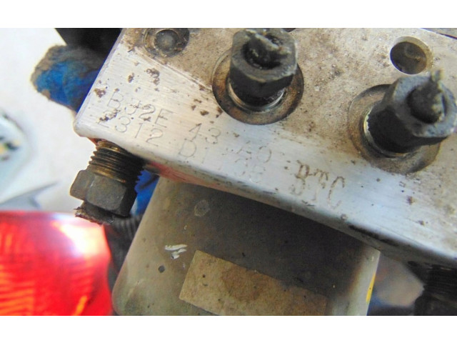 Jednotka ABS BJ2E437A0   Mazda 323 F 2002