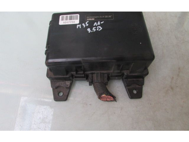 Блок предохранителей  284B71MR0B   Infiniti M    