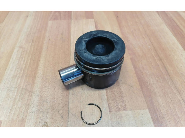 Píst 306DT, AJTDV6   Land Rover Range Rover Sport L320    306DT 