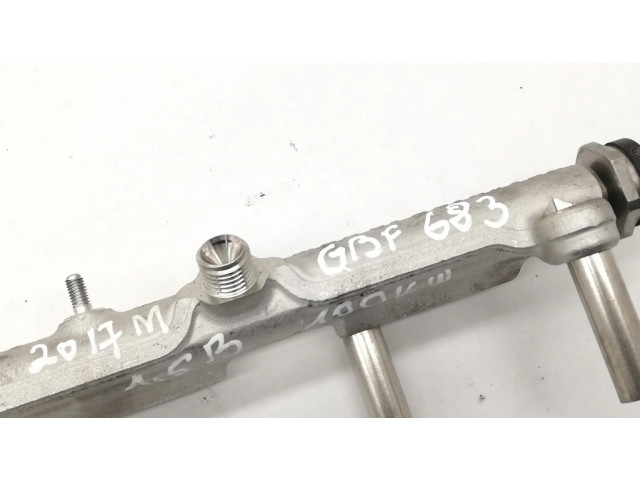 Vstřikovací lišta 8694197   BMW 1 F20 F21  pro benzínový motor 1.5 B38 B15 A 