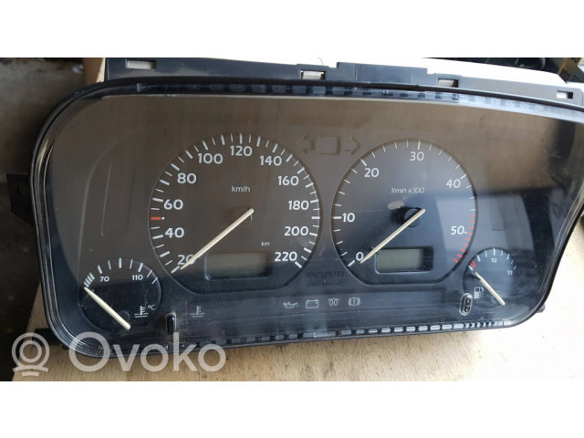 Панель приборов 1H6919033BD, 5411004600   Volkswagen Vento       