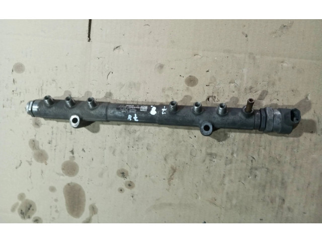 Vstřikovací lišta 30777554, 002846   Volvo S80    D5244T4 