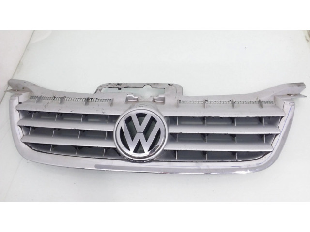 Верхняя решётка Volkswagen Touran I 2003-2010 года 1T0853651      