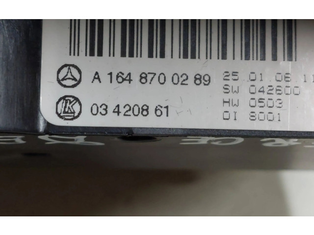 Блок управления климат-контролем A1648700289, A25116830928   Mercedes-Benz R W251