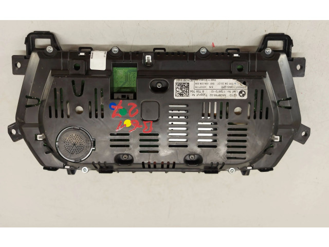 Přístrojová deska  BMW 1 F40 2020 5a0bf55-kolumb  
