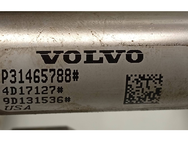 Vstřikovací lišta 31478555, 31465788   Volvo V40    B4204T37 