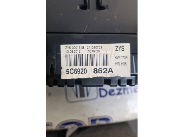 Přístrojová deska  Volkswagen Jetta VI 2013 5C6920862A, 5C6920862A  