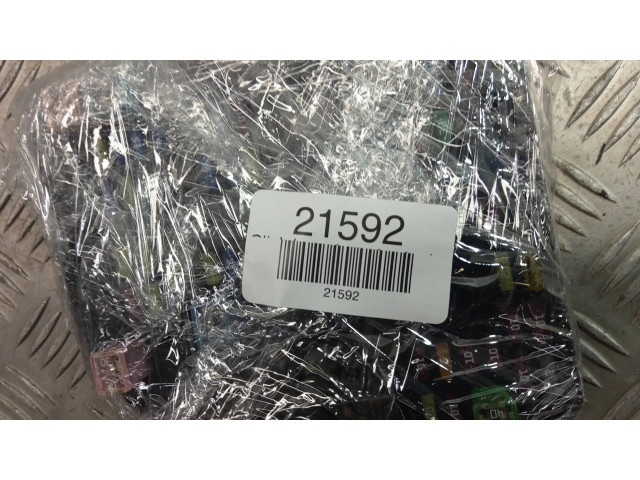   Pojistková skříňka 95903657   Chevrolet Captiva 2012