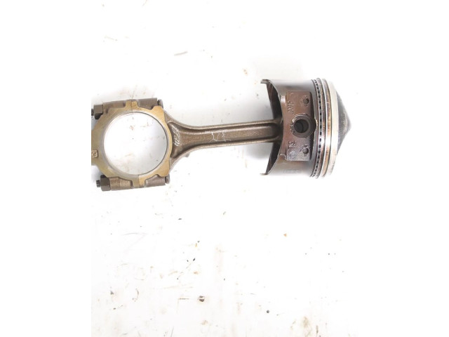 Píst MD334468, MD334468   Mitsubishi Pajero Sport I    6G74 