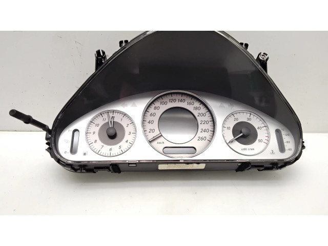 Панель приборов A2115405747, 110080292   Mercedes-Benz E W211       
