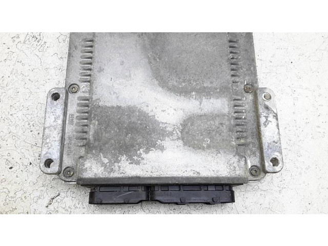 Řídící jednotka P04727661AD, 28SA5243   Chrysler Voyager 2002