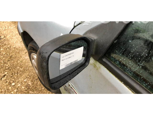 Zpětné zrcátko  Peugeot 106 2001  8148QP  