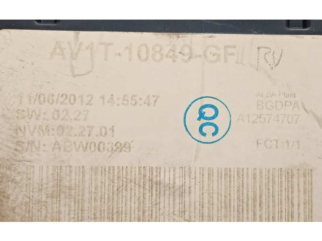 Спидометр (приборный щиток)  AV1T10849GF   Ford B-MAX 