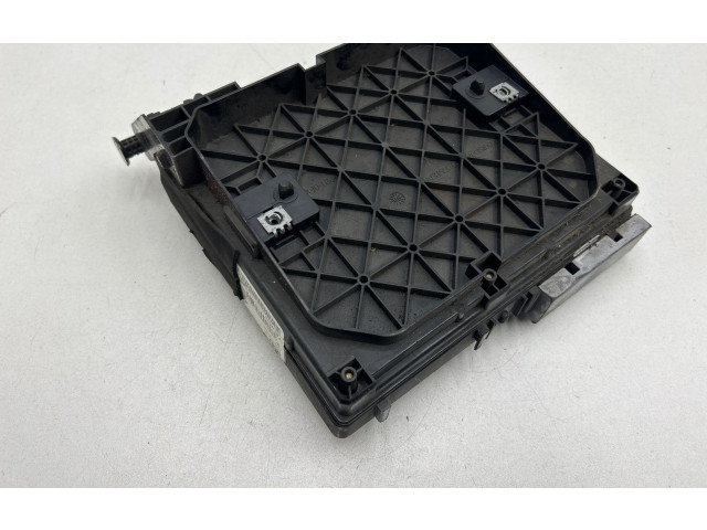 Блок предохранителей 7M0962258J, S108145200H   Volkswagen Sharan    