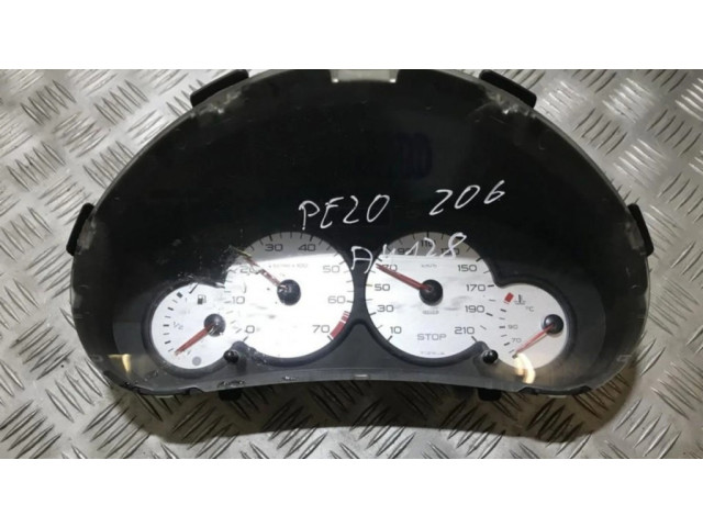 Přístrojová deska  Peugeot 206 2002 9648836680, tj2ejv62  vc0210  ecb366  