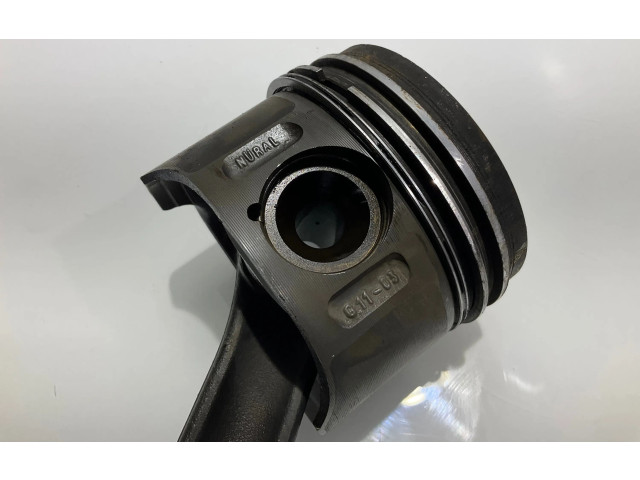 Píst    Mercedes-Benz E W211    648.961 