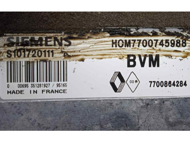 Блок управления SIEMENS   Renault Safrane