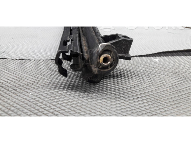 Топливная рампа 036133319BT   Skoda Fabia Mk1 (6Y)  
