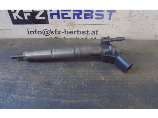 Форсунка 6420701887, 0445115072    Mercedes-Benz ML W164  OM642.940 