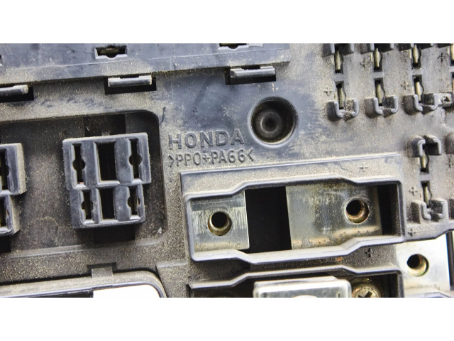   Pojistková skříňka    Honda Accord 1998