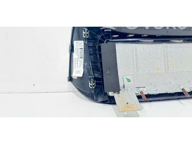 Подушка безопасности для колен 01561019710, 01561019710   Alfa Romeo Mito