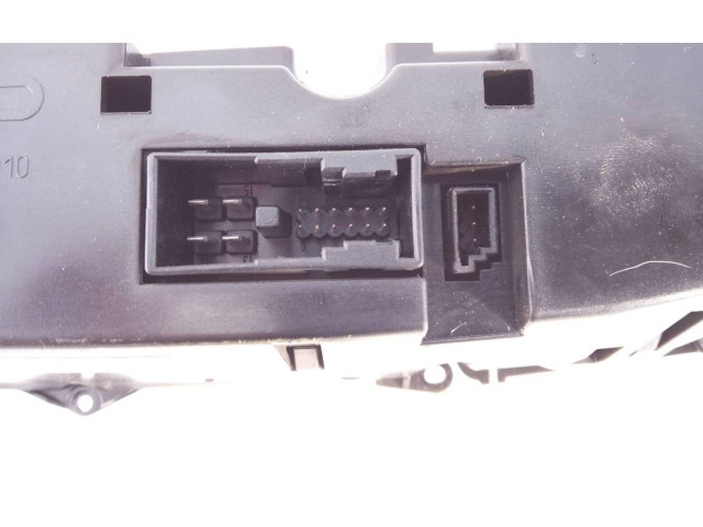 Блок управления климат-контролем 23118300085, E3-A1-8-3   Mercedes-Benz E W211