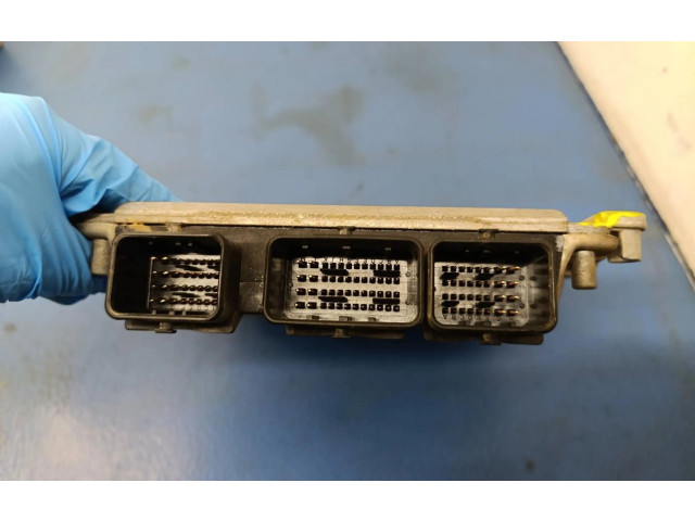Блок управления двигателем Блок управления 9643527180   Fiat Scudo