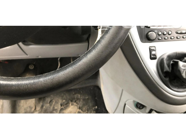 Volant Citroen Xsara Picasso 2008 00004109FA  