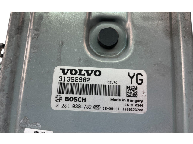 Řídící jednotka 31392982, 0281030782   Volvo V70 2009