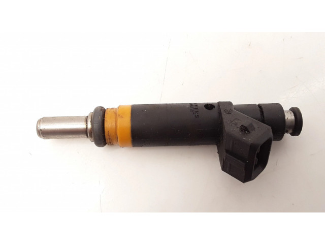 Форсунка 7506924    BMW 7 E65 E66 для бензинового двигателя  4.5