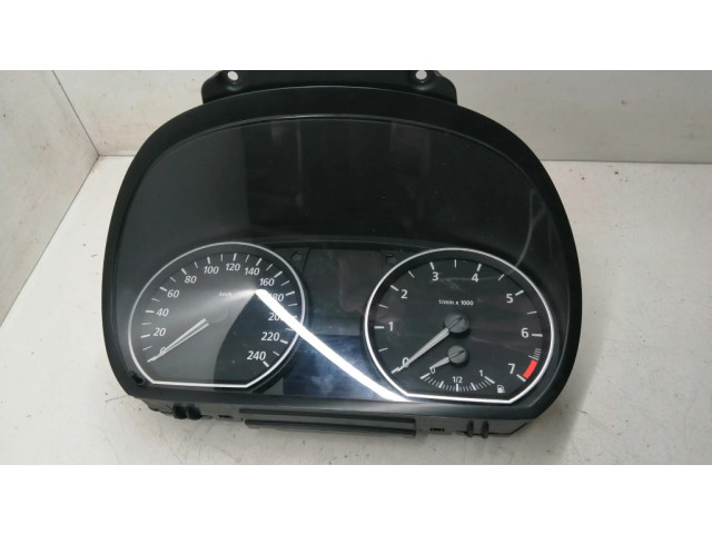 Přístrojová deska  BMW 1 E81 E87 2006 102493251, 1041568  
