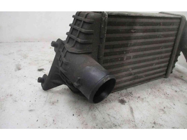 Интеркулер  46745841, 46745841   Fiat Stilo 
