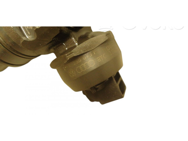 Vstřikovač 0414720210, 07Z130073F   Volkswagen Touareg I    BAC 