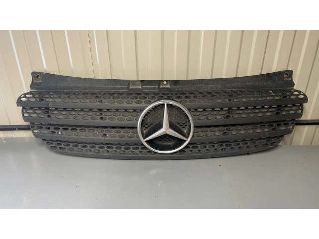 Верхняя решётка Mercedes-Benz Vito Viano W639 2003-2014 года 6398800185, A6398800185      