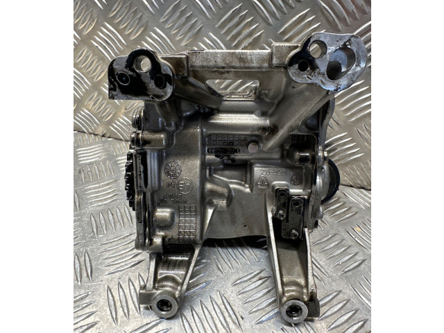Масляный насос  B57D30A 8570595, 01747701251287  BMW 5 G30 G31 