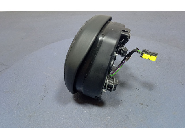 Руль BMW M4 F82 F83  2014 - 2020 года 9882877, 9882877      